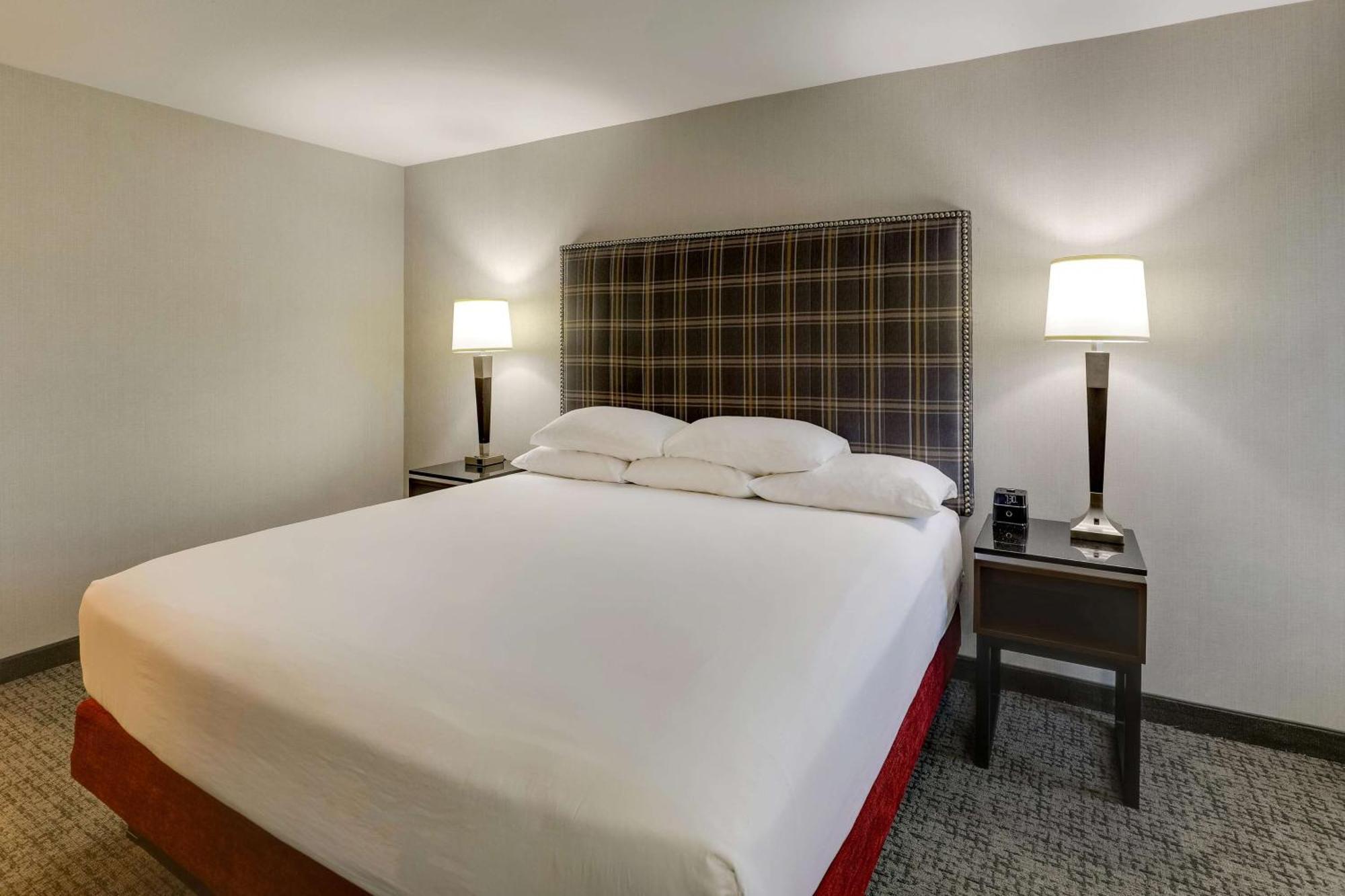 Drury Inn & Suites St Joseph Сент-Джозеф Экстерьер фото