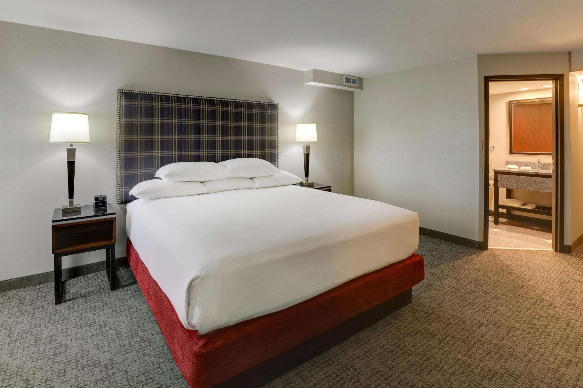 Drury Inn & Suites St Joseph Сент-Джозеф Экстерьер фото
